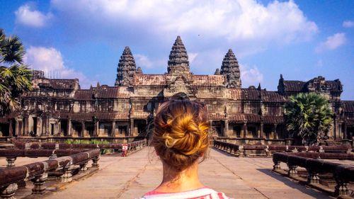Angkor woman