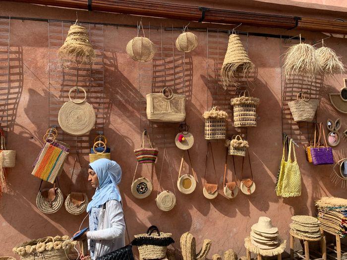 Baskets Marrakesh person